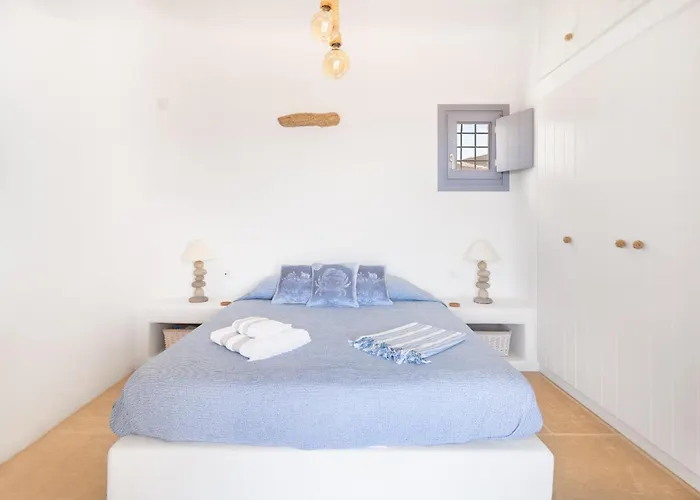 Seaside 5bdr Bliss In Mykonos Merchia Beach