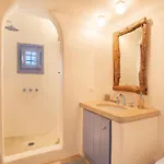 Willa Seaside 5bdr Bliss In Mykonos Merchia Beach