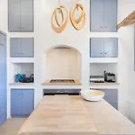 Willa Seaside 5bdr Bliss In Mykonos *